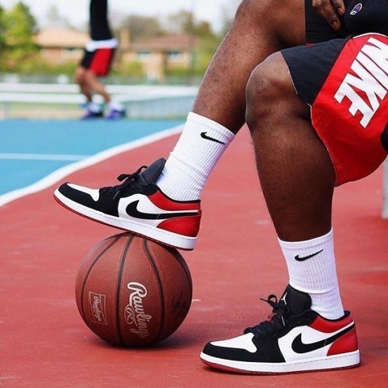 553558-116 Air Jordan 1 Low Black Toe White/Black-Gymred