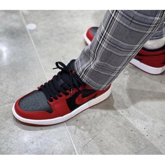 553558-605 Air Jordan 1 Low Reverse Bred Pebbled Swoosh Gymred/White/Black