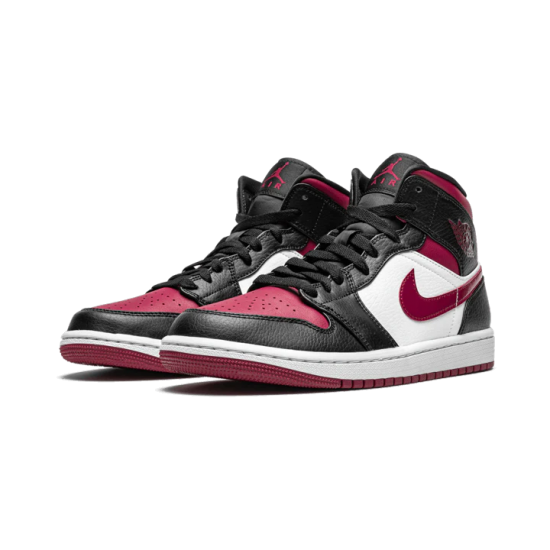 554724-066 Air Jordan 1 Mid Bred Toe Black/Gymred-White