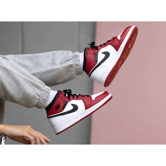 554725-173 Air Jordan 1 Mid Chicago White White/Gym-Red/Black 