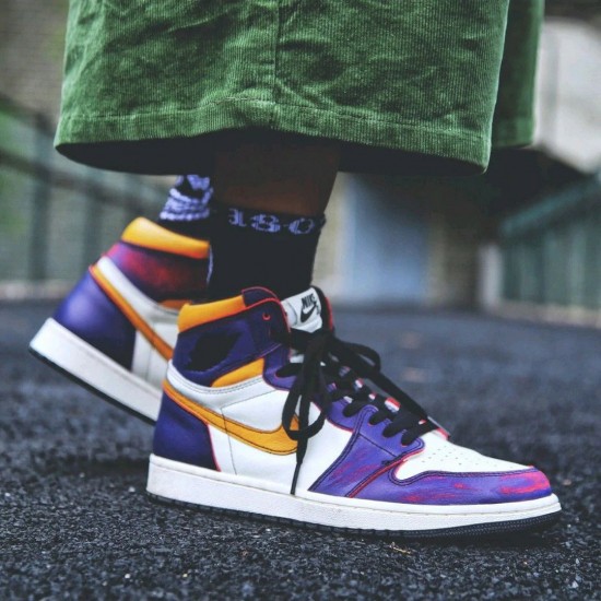 CD6578-507 Air Jordan 1 Retro High Og Defiant Nike Sb La To Chicago Court Purple/Black-Sail-University Gold