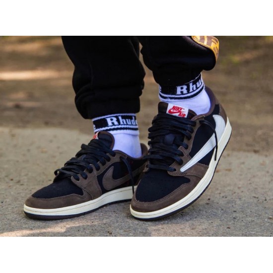 CQ4277-001 Air Jordan 1 Retro Low Travis Scott Black/Dark Mocha-University Red Sail