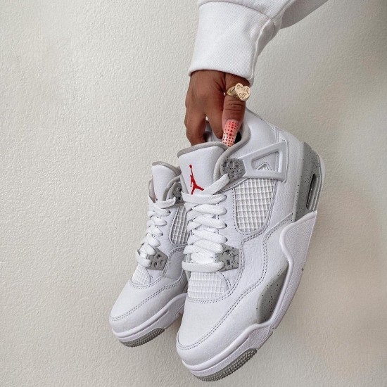 CT8527-100 Air Jordan 4 Tech White (White Oreo) White/Tech Gray/Black/Fire Red 