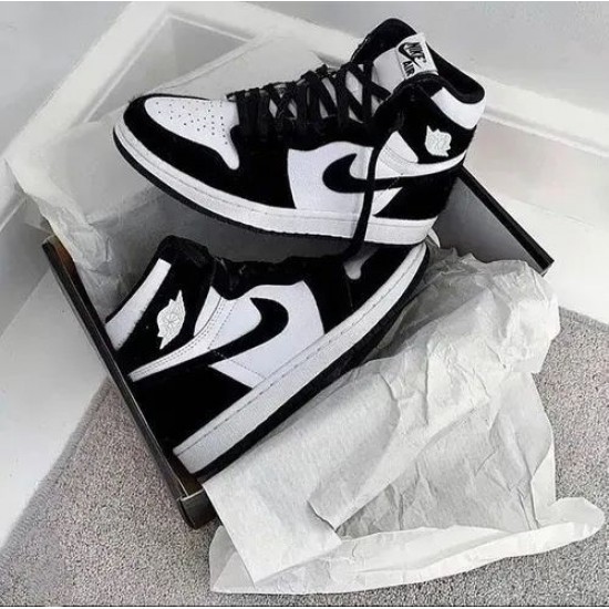 555088-108 Air Jordan 1 Retro High Og Panda Twist White/Black/Greyfog/Bleachedcoral