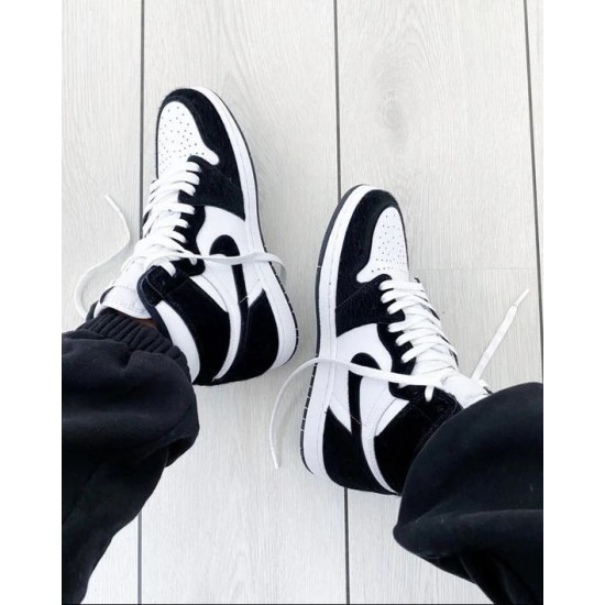 555088-108 Air Jordan 1 Retro High Og Panda Twist White/Black/Greyfog/Bleachedcoral