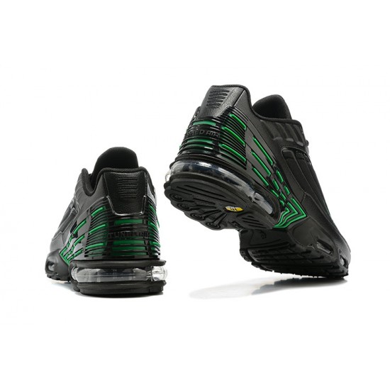 Men Sports Shoes Nike Air Max Plus 3 Black and Green