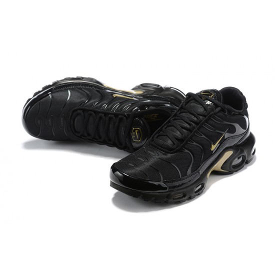 Men Sports Shoes Nike Air Max Plus Tn Black Gold 852630-001