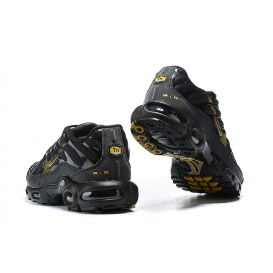 Men Sports Shoes Nike Air Max Plus Tn Black Gold