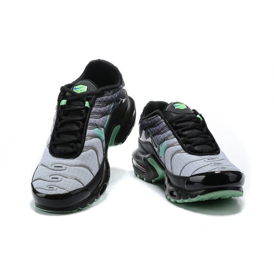 Men Sports Shoes Nike Air Max Plus Tn Black Green CT1619-001