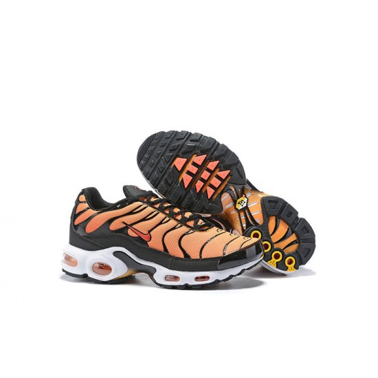 Men Sports Shoes Nike Air Max Plus Tn Black Orange BQ4629-001