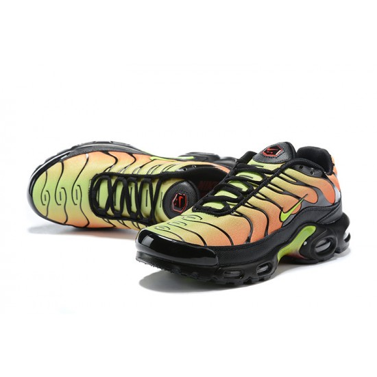 Men Sports Shoes Nike Air Max Plus Tn Black Yellow AQ9979-001