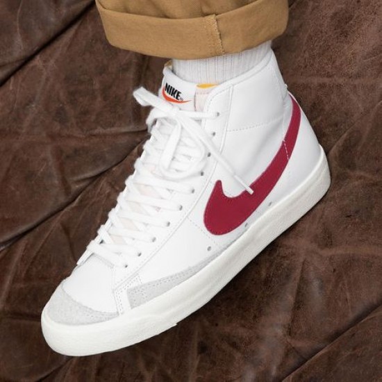 BQ6806-102 Blazer Mid 77 Vintage Brick Red White/Worn Brick 