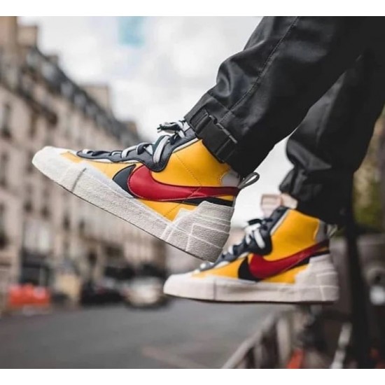 BV0072-700 Blazer Mid Sacai Snow Beach White/Obsidian-University Red-Varsity Maize 