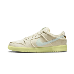 DM0774-111 Dunk Low Sb Mummy Coconut Milk/Seafoam-Yellow Strike