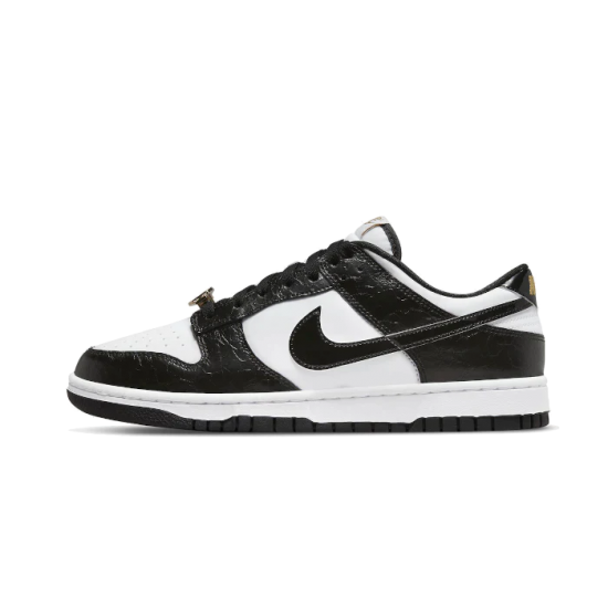 DR9511-100 Dunk Low World Champ White/Black