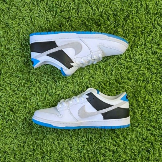 BQ6817-101 Sb Dunk Low Laser Blue White/Black/Laser Blue