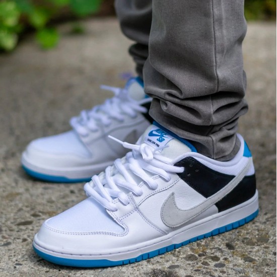 BQ6817-101 Sb Dunk Low Laser Blue White/Black/Laser Blue