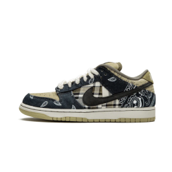 CT5053-001 Sb Dunk Low Travis Scott Black/Black/Parachute Beige/Petra Brown